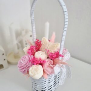 Buchet de 9 lumânări din ceară naturală de soia în coș din ratan - Colecția Back to School